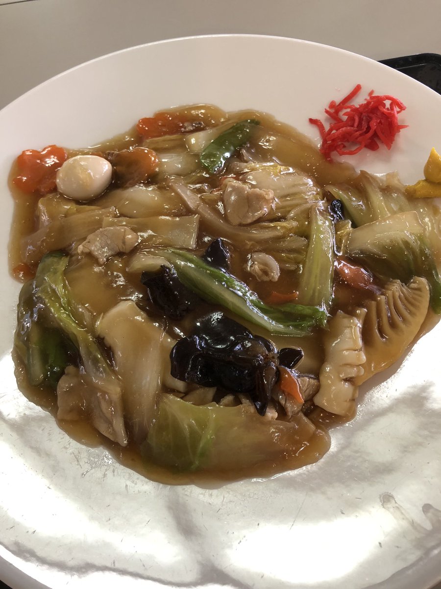 ごろにゃん tweet media