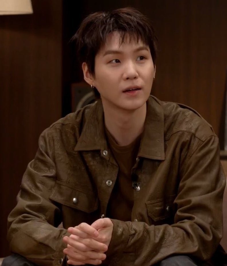 AGUST D CHARTS tweet media