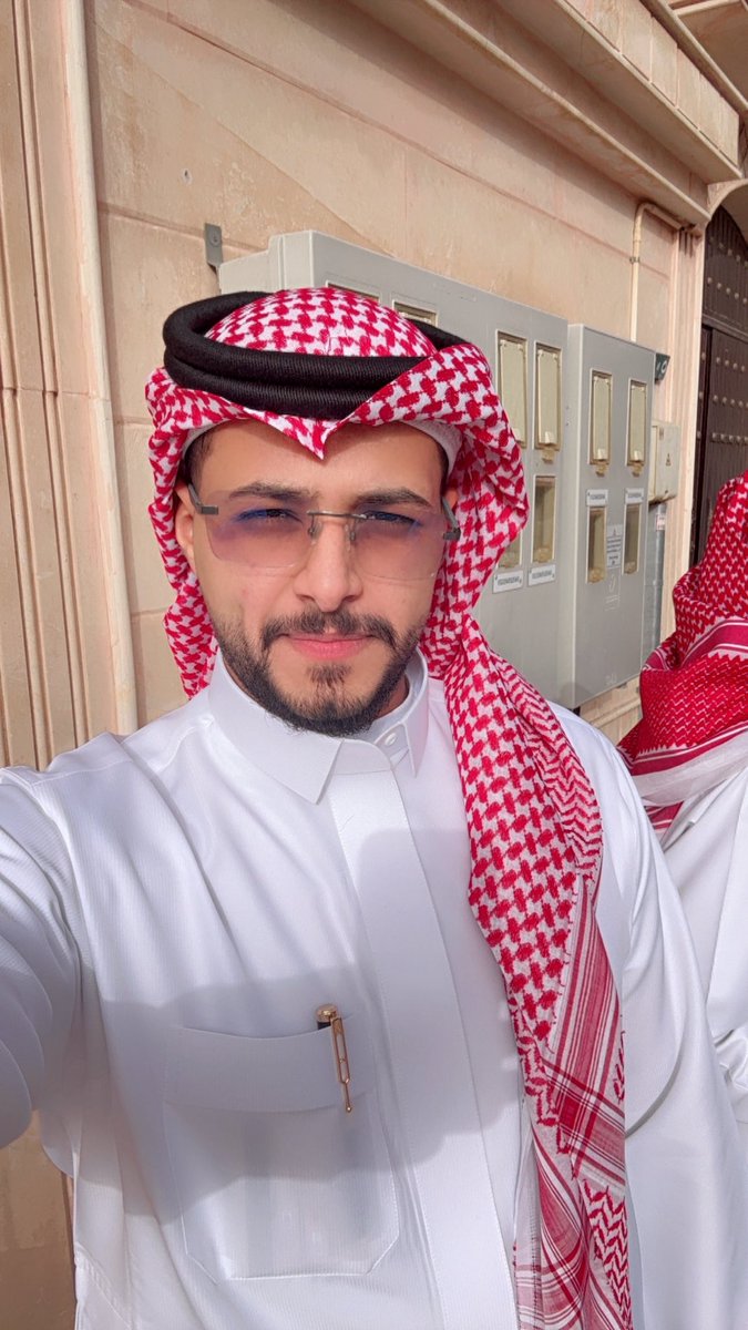 amaromar_123's tweet photo. #قبيلة_حرب_تعايدكم #عيد_الفطر_١٤٤٧ه

عيدكم سعيد❤️ ، و كل عام وأنتم بخير❤️❤️ https://t.co/HLkgggci4F