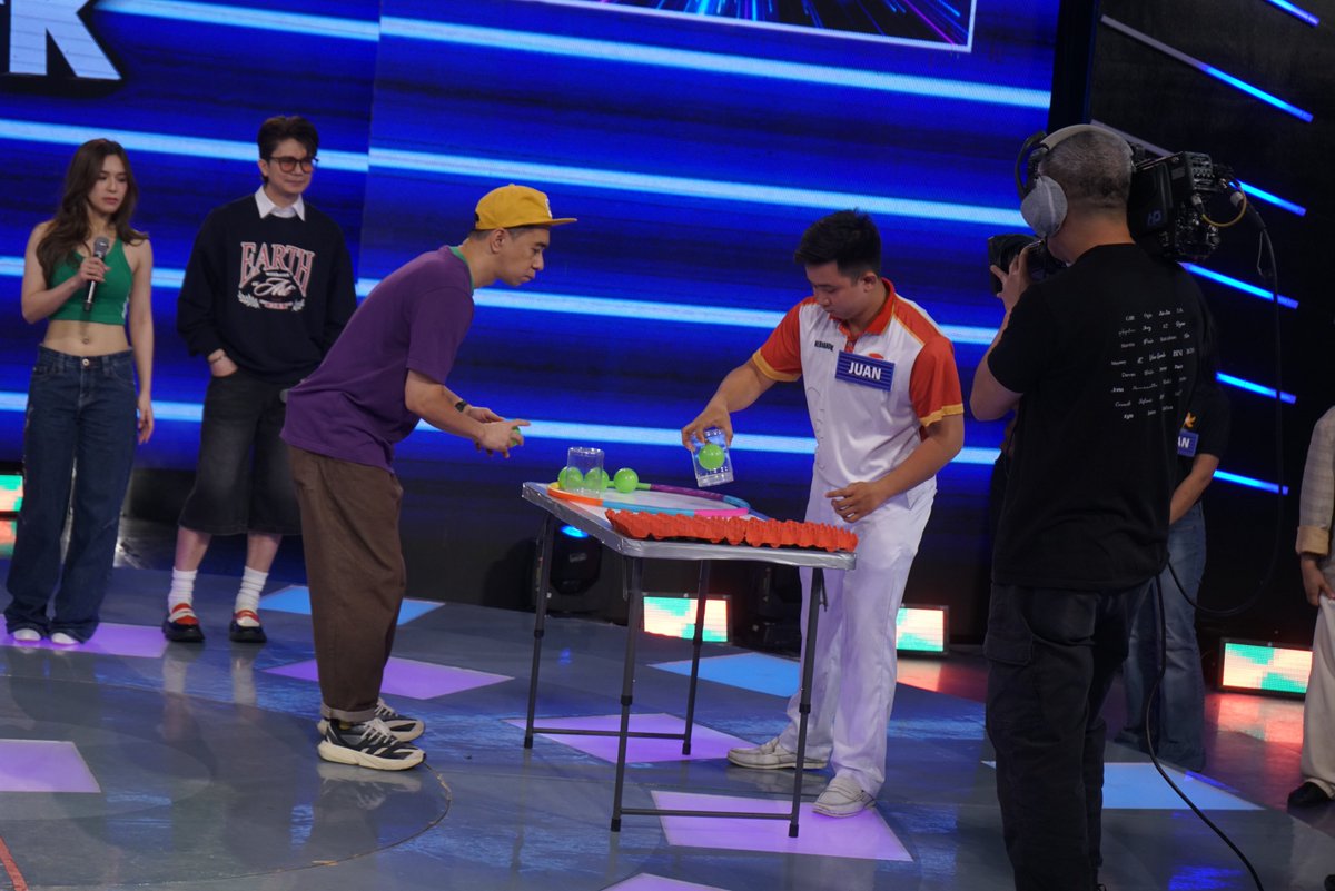 It's Showtime tweet media