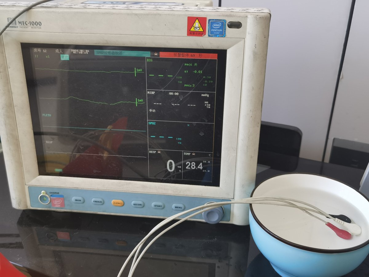 STRIDSFORDON 9040C tweet media