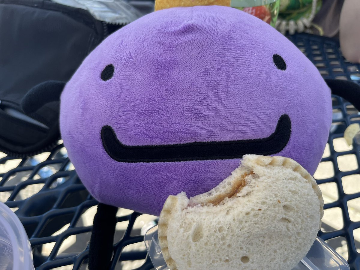 archieiff 🖤🔪 seeing PTV sept! tweet media