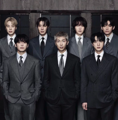 About Music tweet media