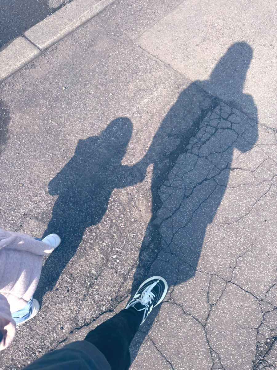 tutututu725's tweet photo. あんなによちよちはいはいしてたのに🤦‍♀️🫶 https://t.co/5wunp1tj82