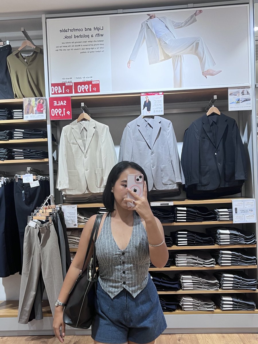 kinslettt's tweet photo. clearing some storage then I found these mirror pics huhu nakaka temp naman ulit magpa-short hair pero for now, I just want my long hair back 😩 hirap magpahaba sister https://t.co/Vjo1SWeuls