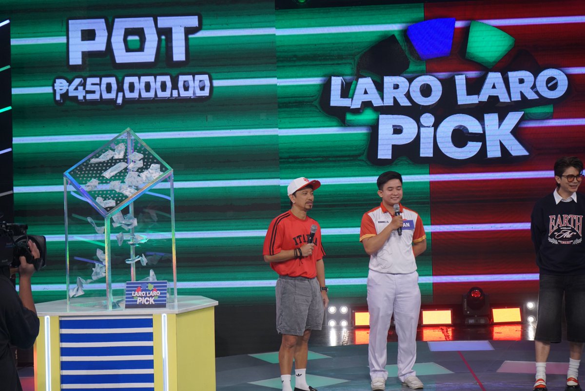 It's Showtime tweet media