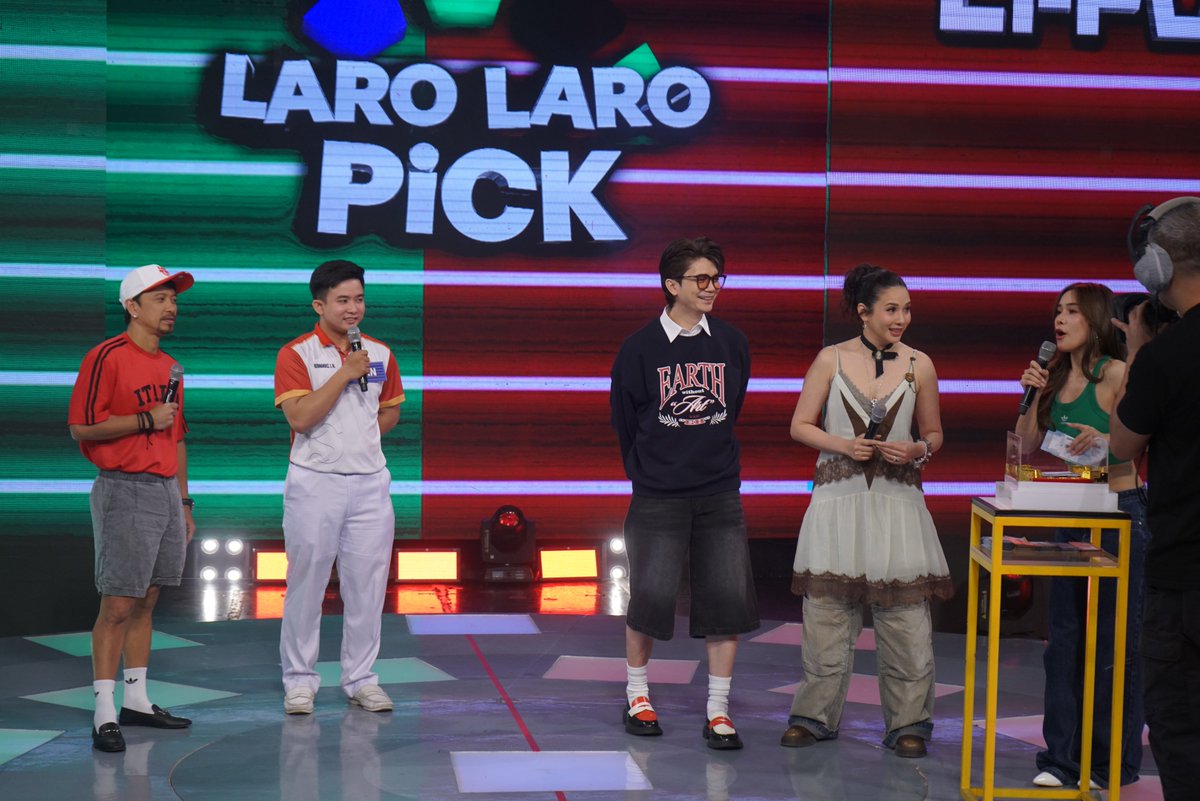 It's Showtime tweet media