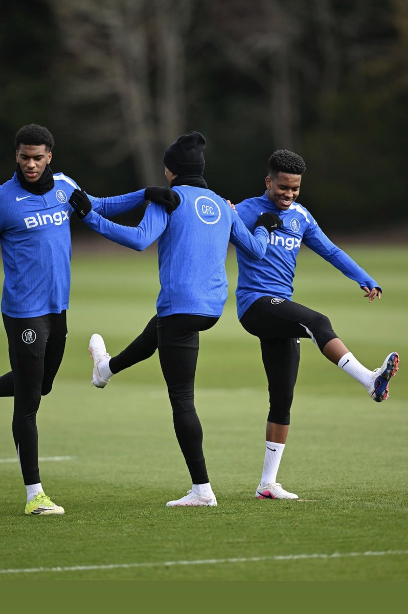 F¥RIXX_𓂀🌬️ tweet media