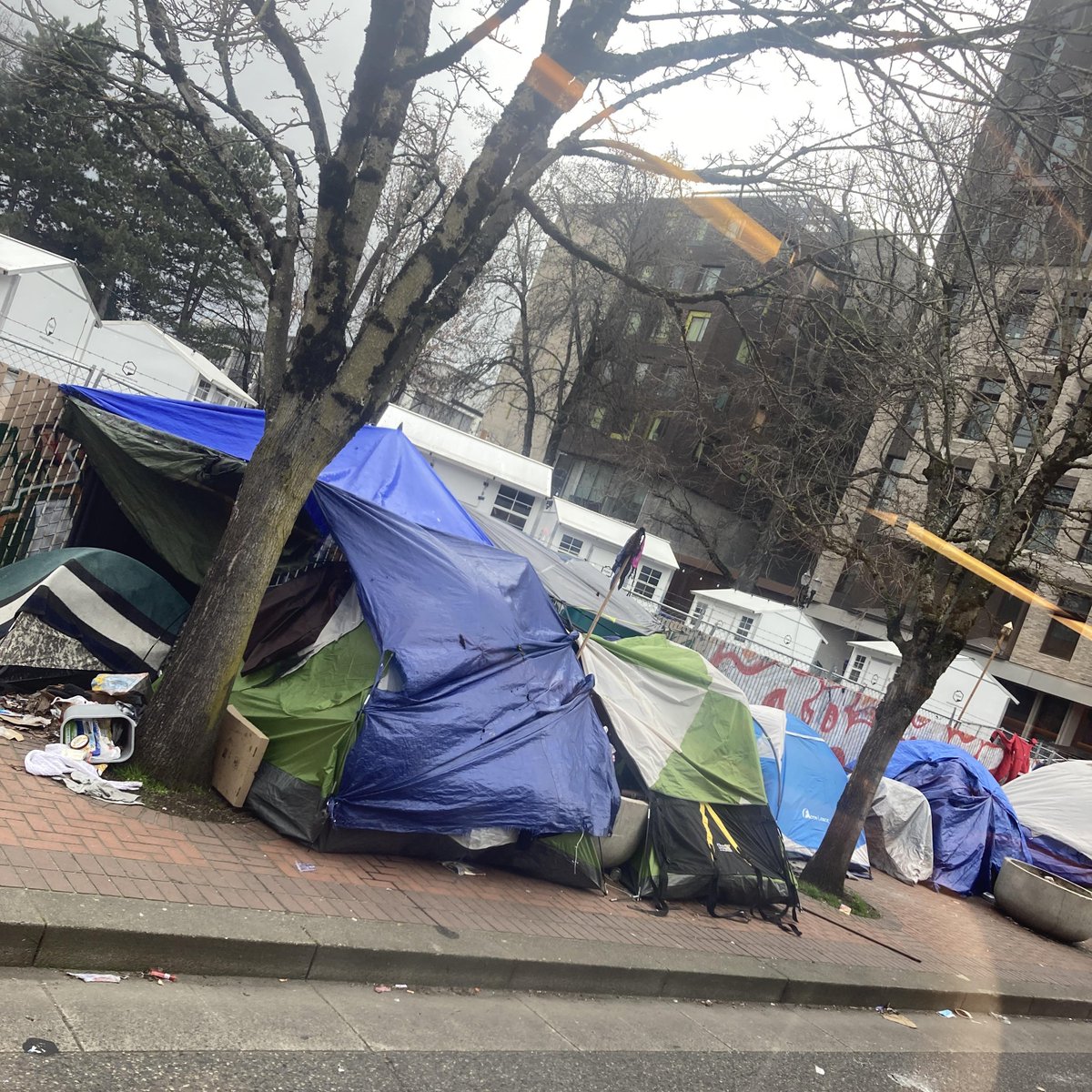 Plastic Chair Disrespecter tweet media