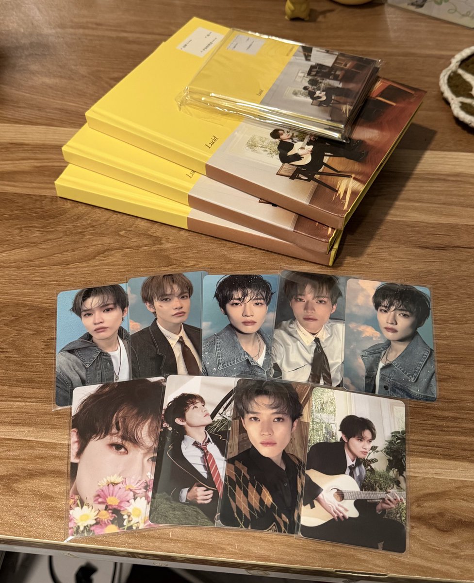 clairesells1030's tweet photo. [🇲🇾 MY ONLY]

WTS NCT Dream Chenle magazine // QQ music album // photocards pc 

QQ music album set RM140 

Postage rm7/wm em depends on postcode 

#pasarnct #pasarnctmy https://t.co/HF84hAKVpq