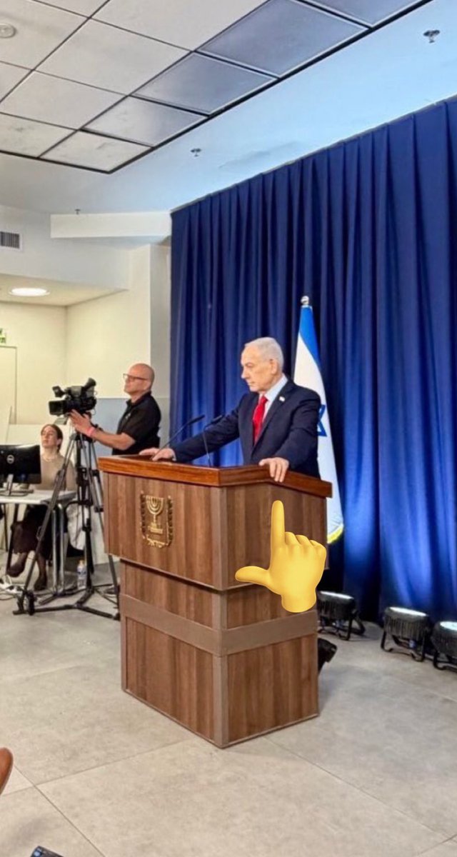 The AI Robot Guy on X tweet media