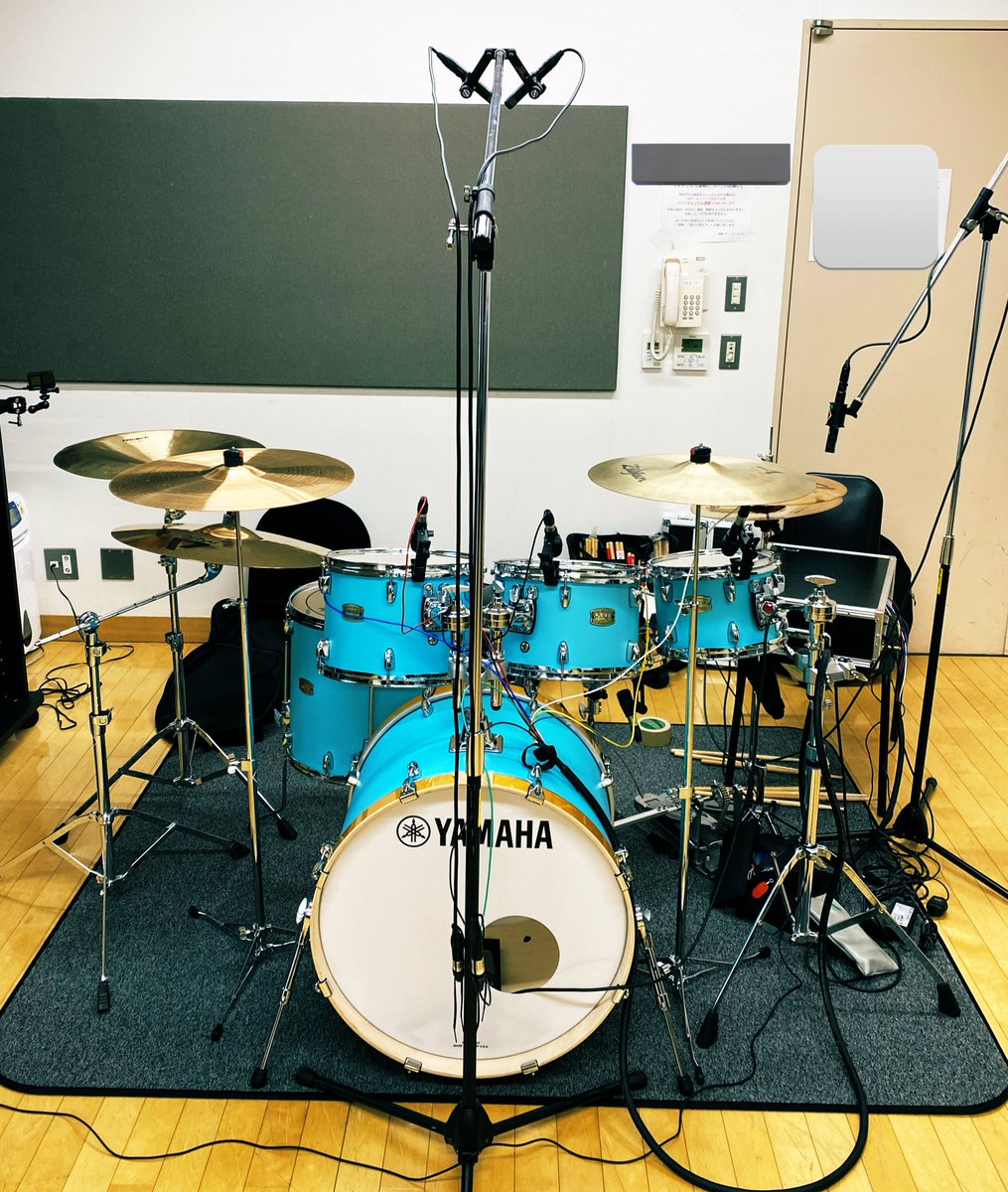 TomoyaJuku's tweet image. 横着“プリプロマイキング”、完成w

コレからサウンドチェック。

てか、ワンオペだとマジ大変。。。涙

#Drums 
#ドラム 
#レコーディング 
#DTM