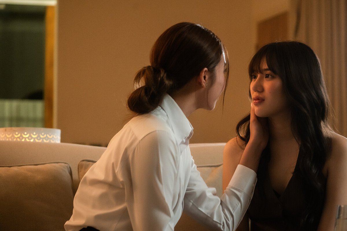 Trendy Update tweet media