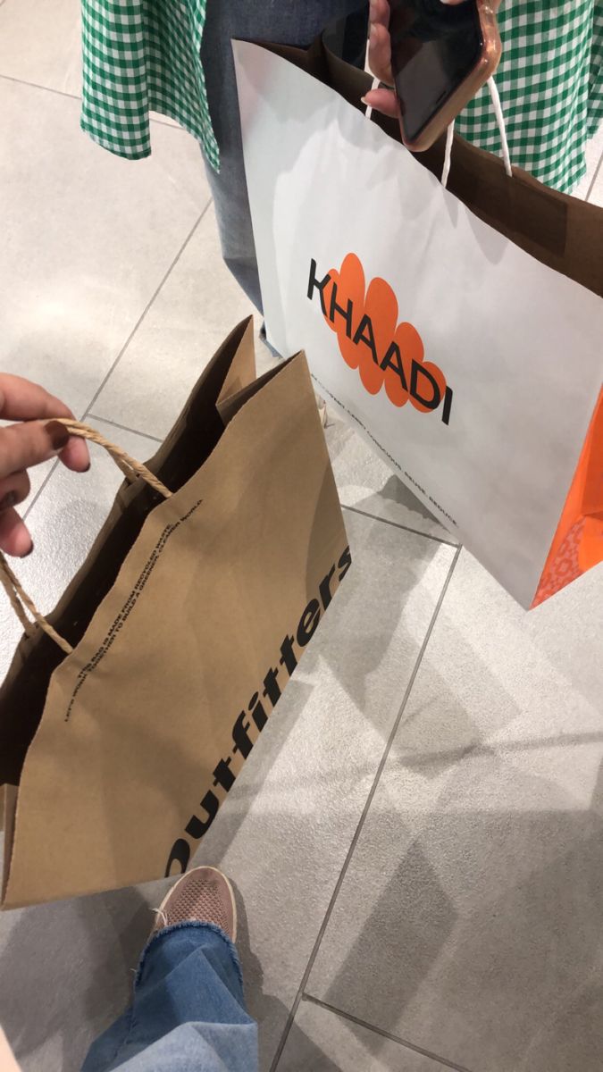 t0xic🦠 tweet media