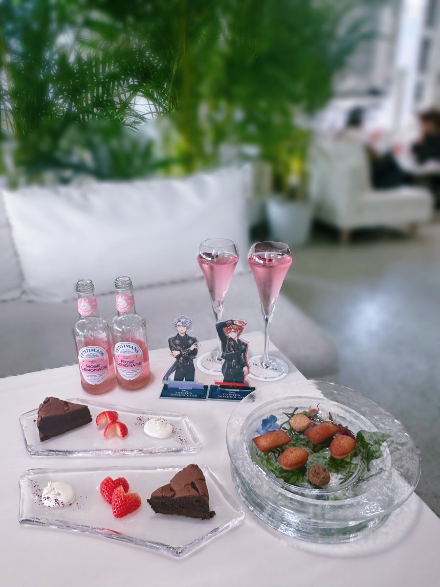 𝒀 ☪︎ tweet media