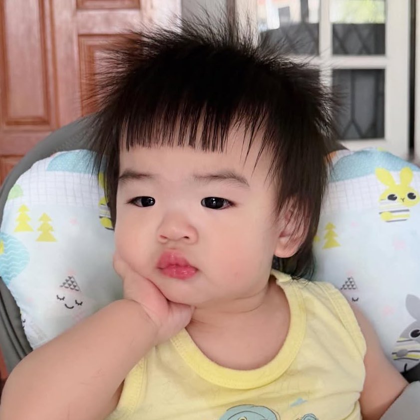 เน้ย tweet media