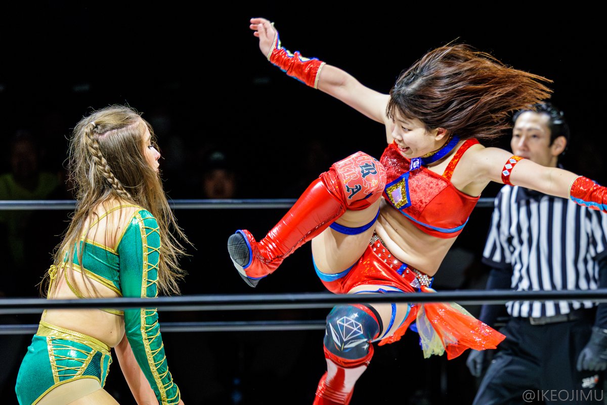 イケオジム tweet media