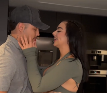 johanjapri tweet media