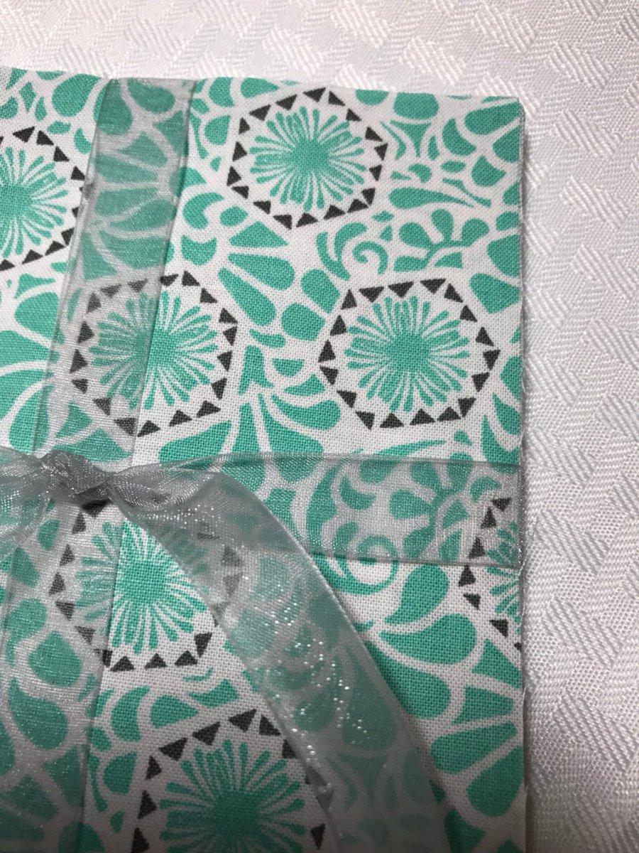 angelhw1956's tweet image. 25  5.5 inch Precut Squares (finish at 5 inches) tuppu.net/bcf4566c #TeaTimeQuiltsnMore #Etsy #Precut