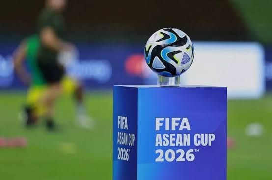 Seniman Bola tweet media