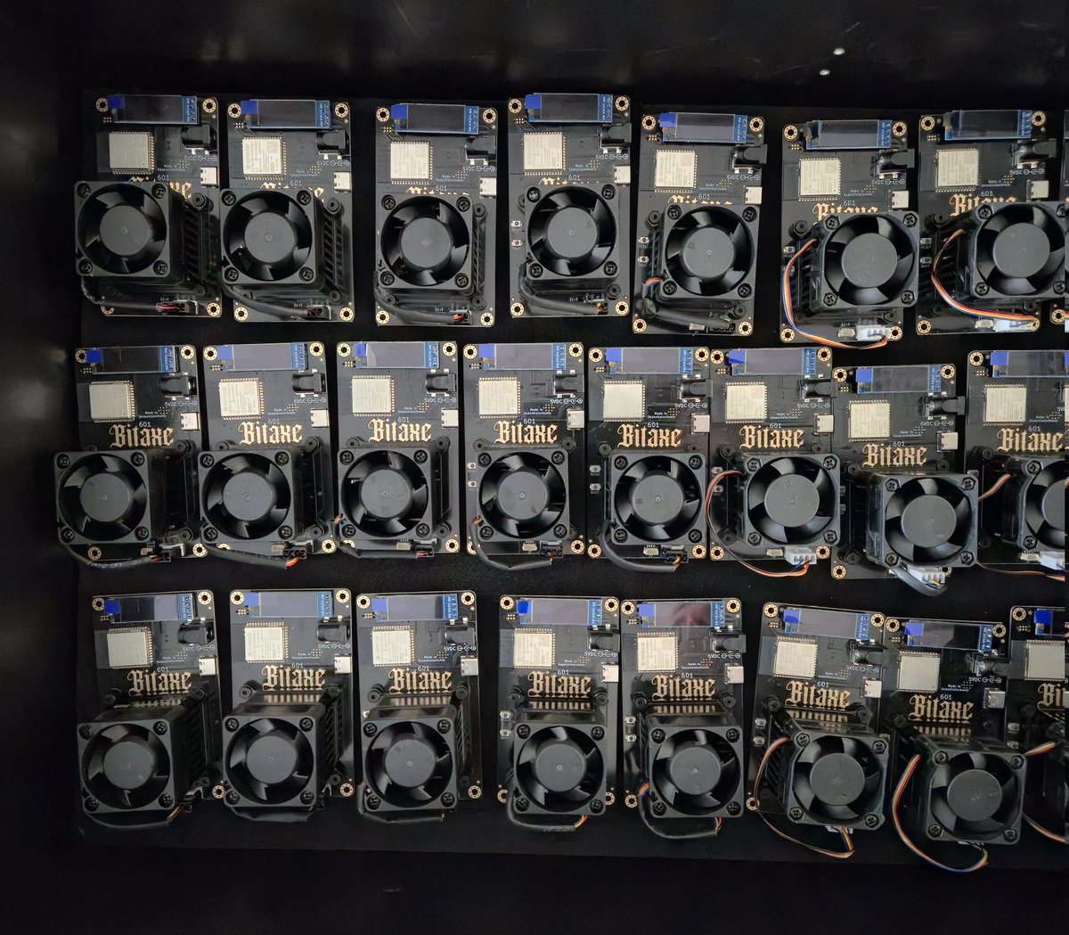 Dezentralshop tweet media