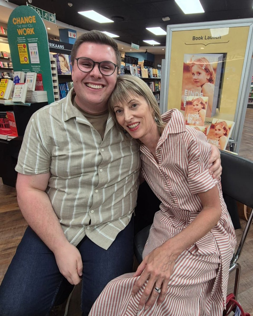 Jonathan Ball Publishers Local tweet media