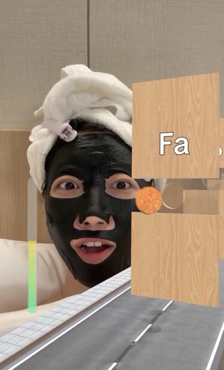 Pre_Mo_'s tweet photo. 얼굴이 얼굴얼굴..
희영이 얼굴 좋은데, 왜 자꾸 가리고 얼굴얼굴ㅠㅋㅋㅋㅋㅋㅋㅋㅋㅋㅋㅋ https://t.co/kMbsBtLgIP