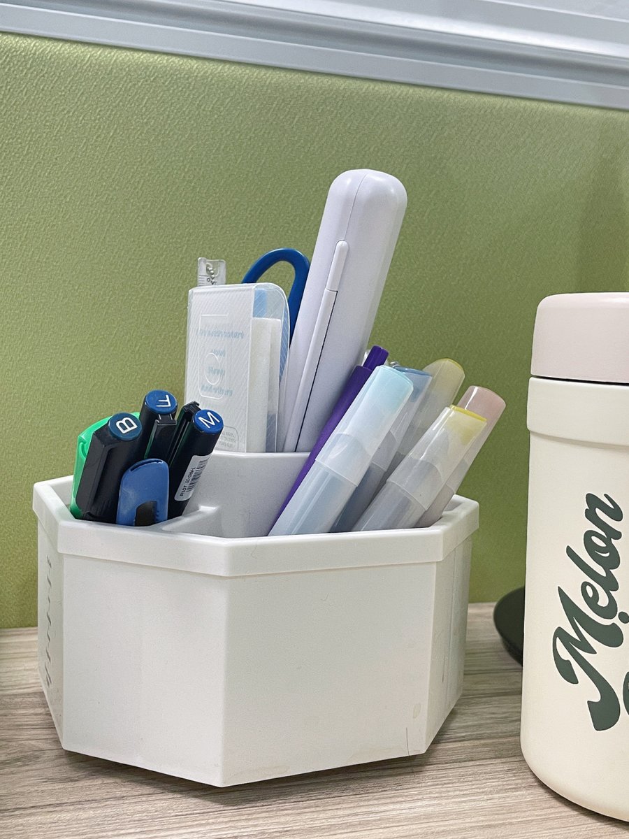 MonCherry tweet media