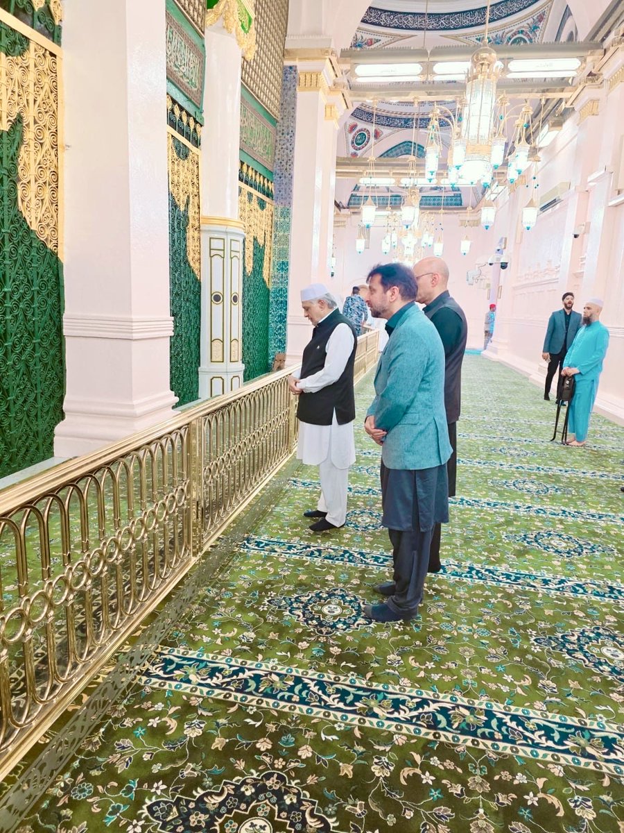 Ishaq Dar tweet media