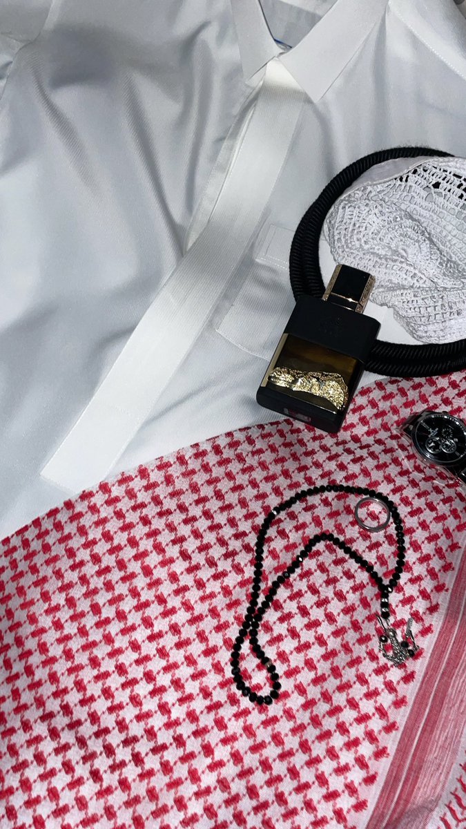 👷‍♂️🎓⏳ tweet media