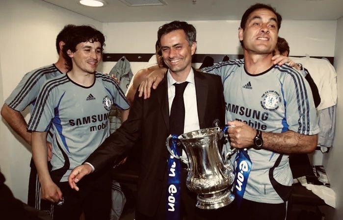 Duncan Castles tweet media