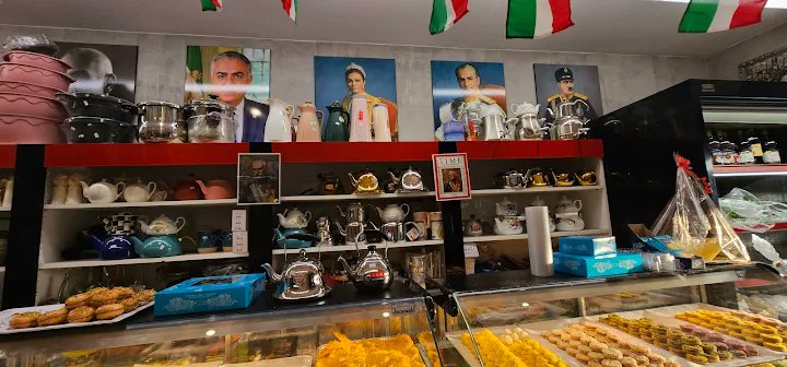 علی نیستم موقتاً 🍁🇮🇷 tweet media