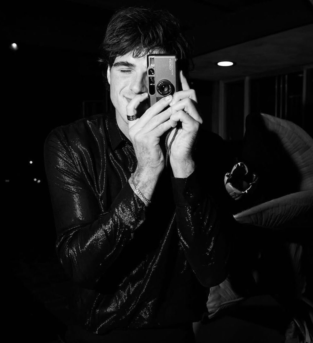 livvy ۫ ꣑ৎ tweet media