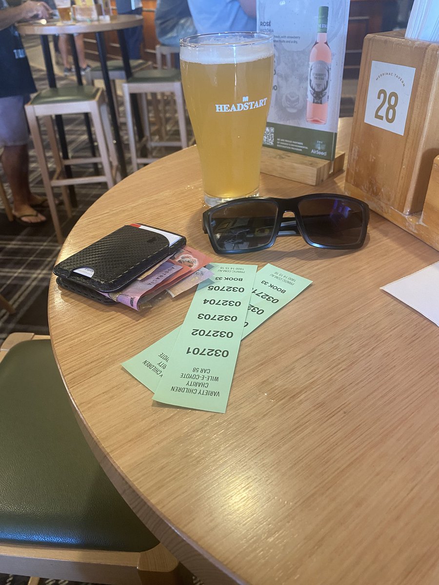 Lee Bojangles tweet media