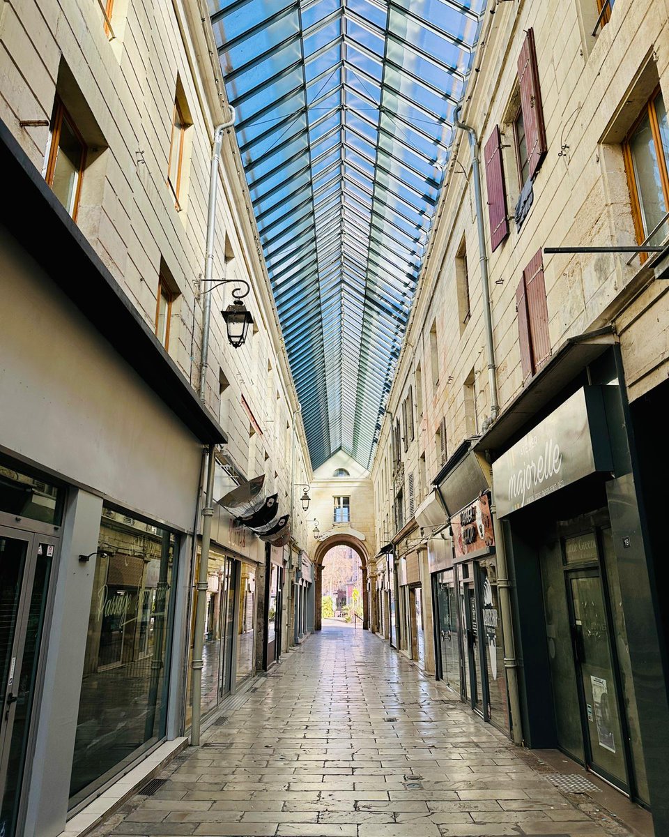 #Niort. Puits de lumière.