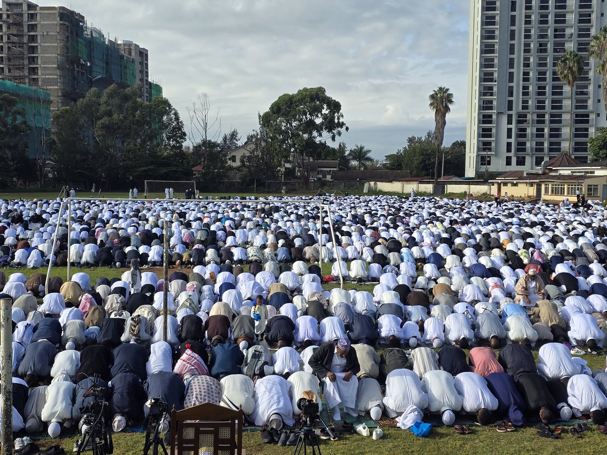 Ahmed Mohamed ((ASMALi)) tweet media