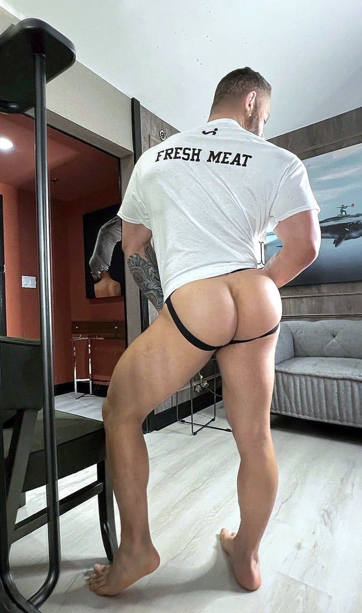 Leicester Gay Guy tweet media