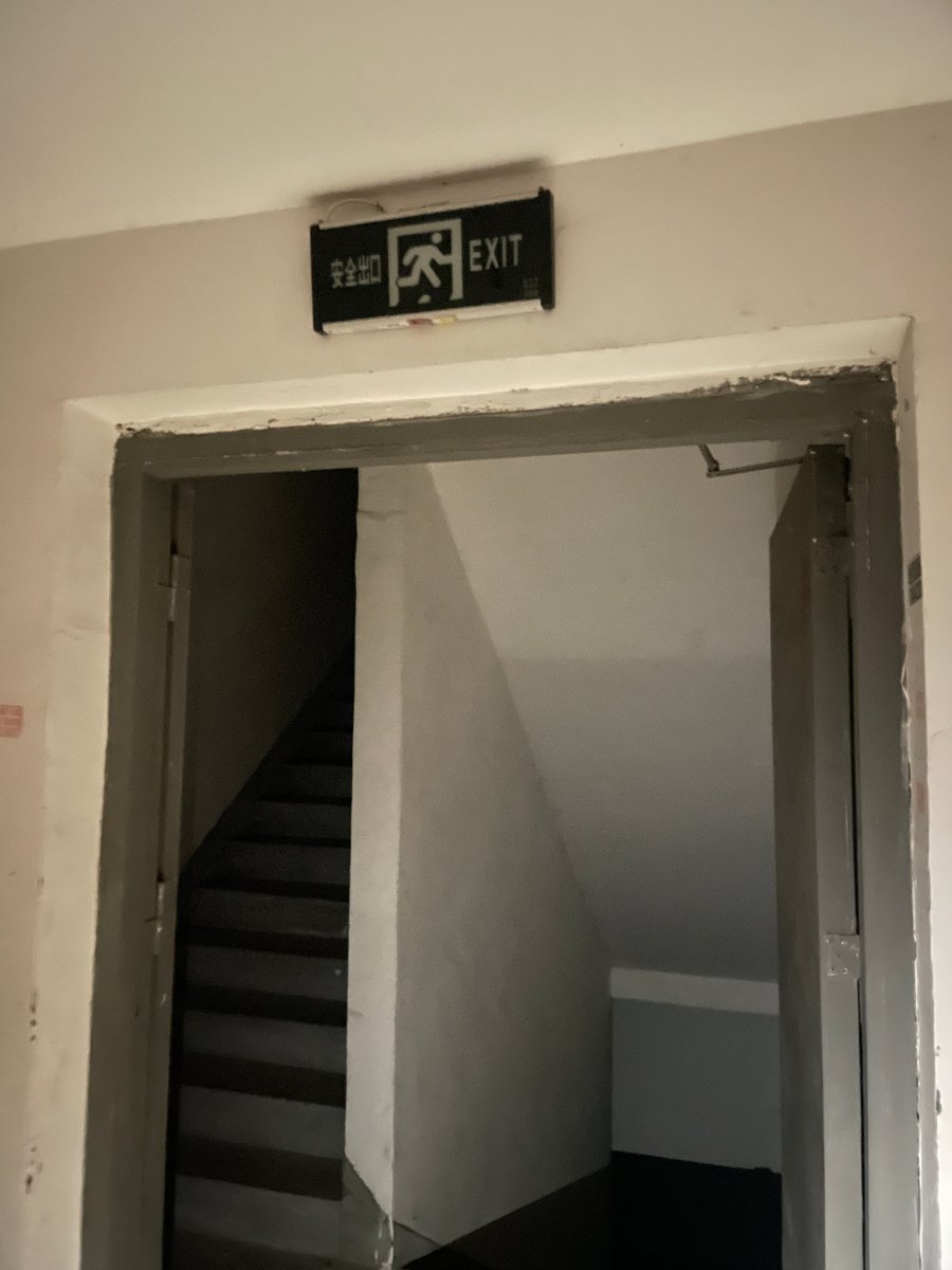 tardor55's tweet image. "9pm office lights still on, coffee cup empty, but that report’s almost done. Tomorrow’s to-do list can wait—one step at a time  #OvertimeVibes #WorkInProgress"