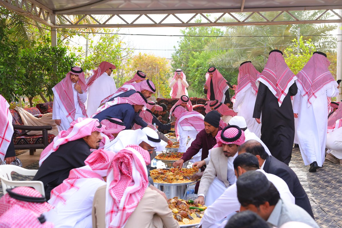 Amanat_Hail's tweet photo. • #أعياد_حائل

        ┉❀ حائل صباح العيد كأنها ❀┉
«بــيــت واحـــد»🤍🤝

#حائل_تحلى_بعيدنا
📸 | #حائل_الأجمل • #أمانة_منطقة_حائل https://t.co/CDiVwSzgVI