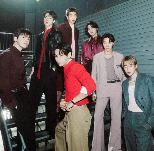 About Music tweet media