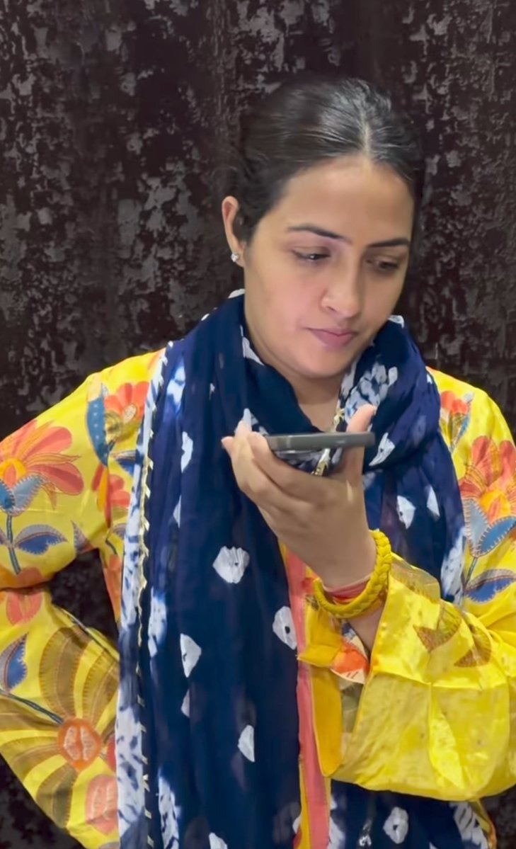 Comrade Yadav tweet media