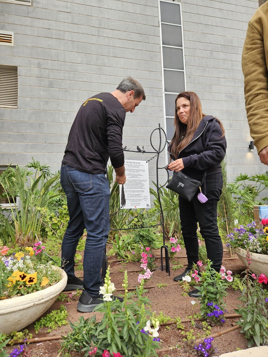 Ruby Chen tweet media