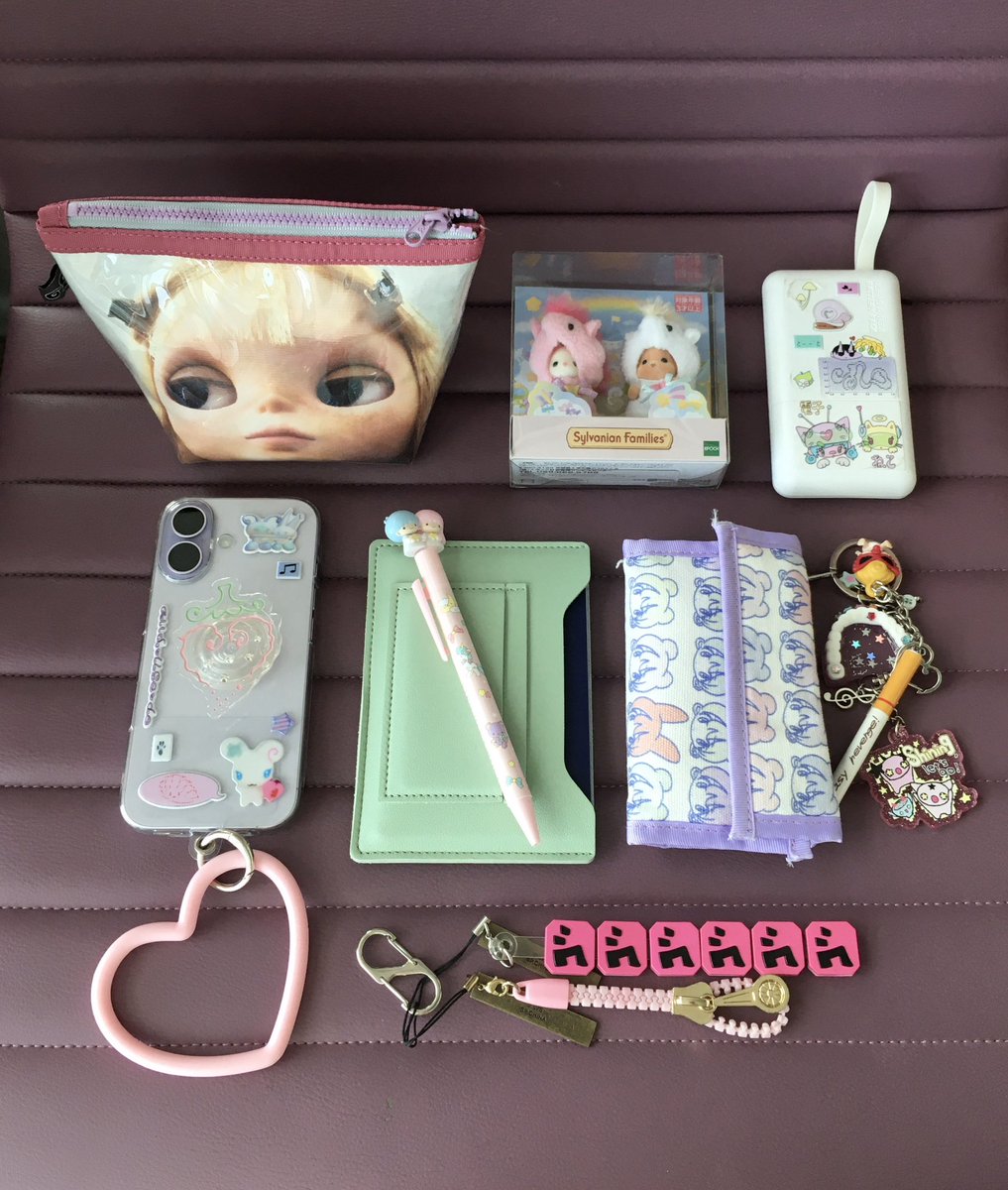 시이나 tweet media