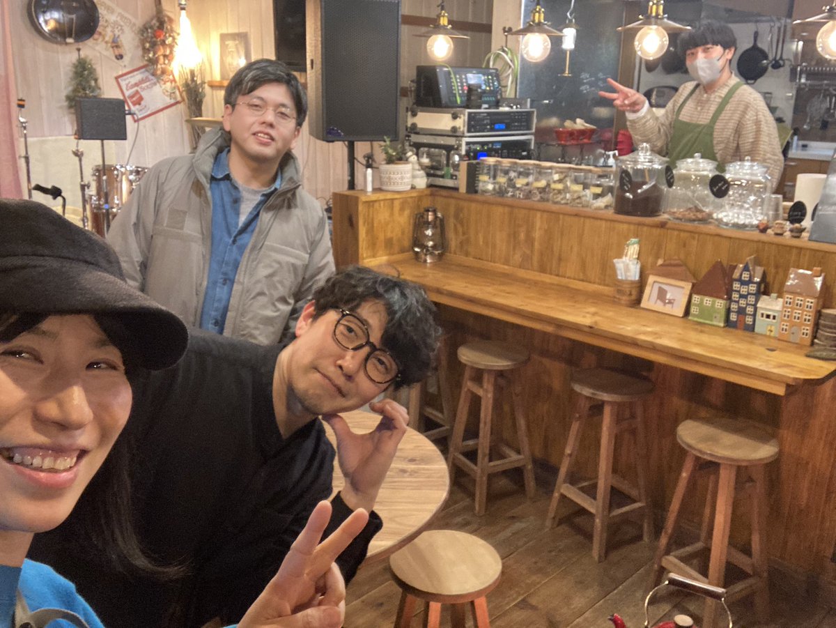 blue she (サリーの自転車) tweet media