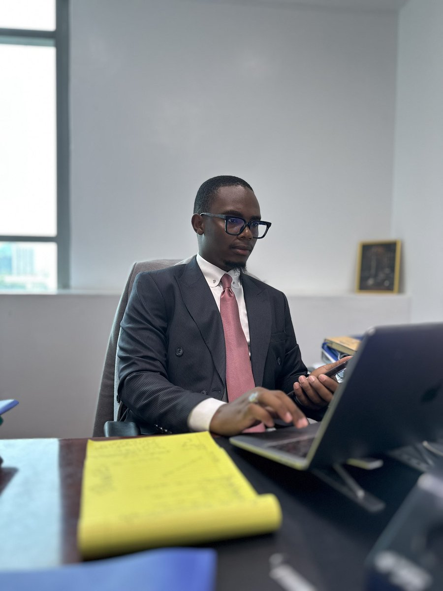 Quincygitahi tweet media