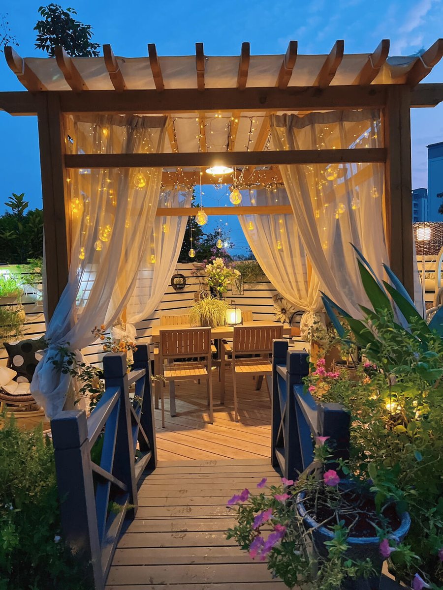 closedhprivate's tweet image. "Neighborly Mixer!  Join us this Sat (10am-12pm) at Maple Park Gazebo—free coffee, games, and a potluck (bring your favorite snack)! Meet your neighbors u0026 build community. Don’t miss out! #MapleCommunity #NeighborLove"