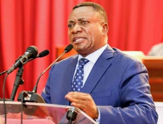 CHAUFFEUR Tout-Kin tweet media