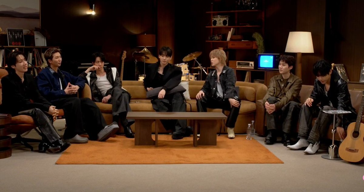 hourly minimoni ★ tweet media