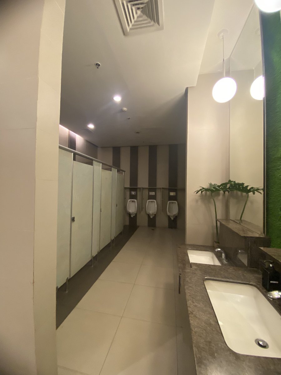 Clarence tweet media