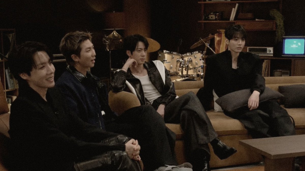  𝑠𝑖𝑗 🪭 tweet media